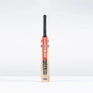 NEOCORE 500 Black Junior Cricket Bat